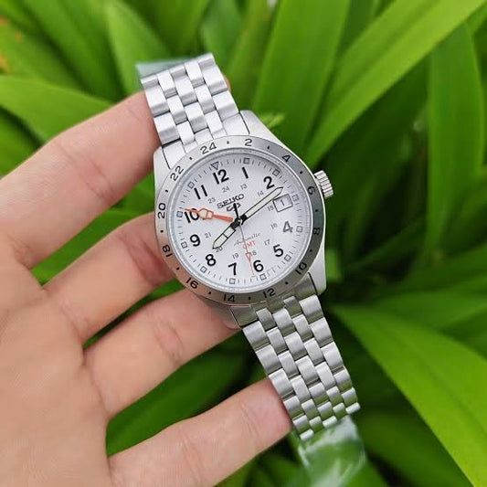 Seiko 5 Sports Overwhite Field GMT Automatic White Dial Stainless Steel Watch (SSK059K1)