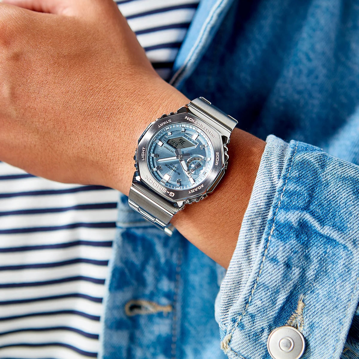 Casio G-shock GM-2110-2ADR