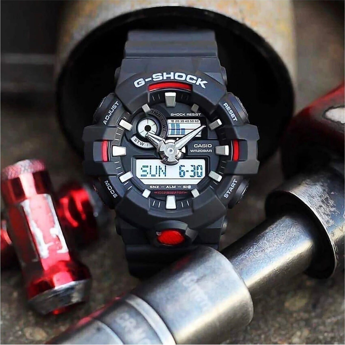 Casio G-SHOCK GA-700-1ADR